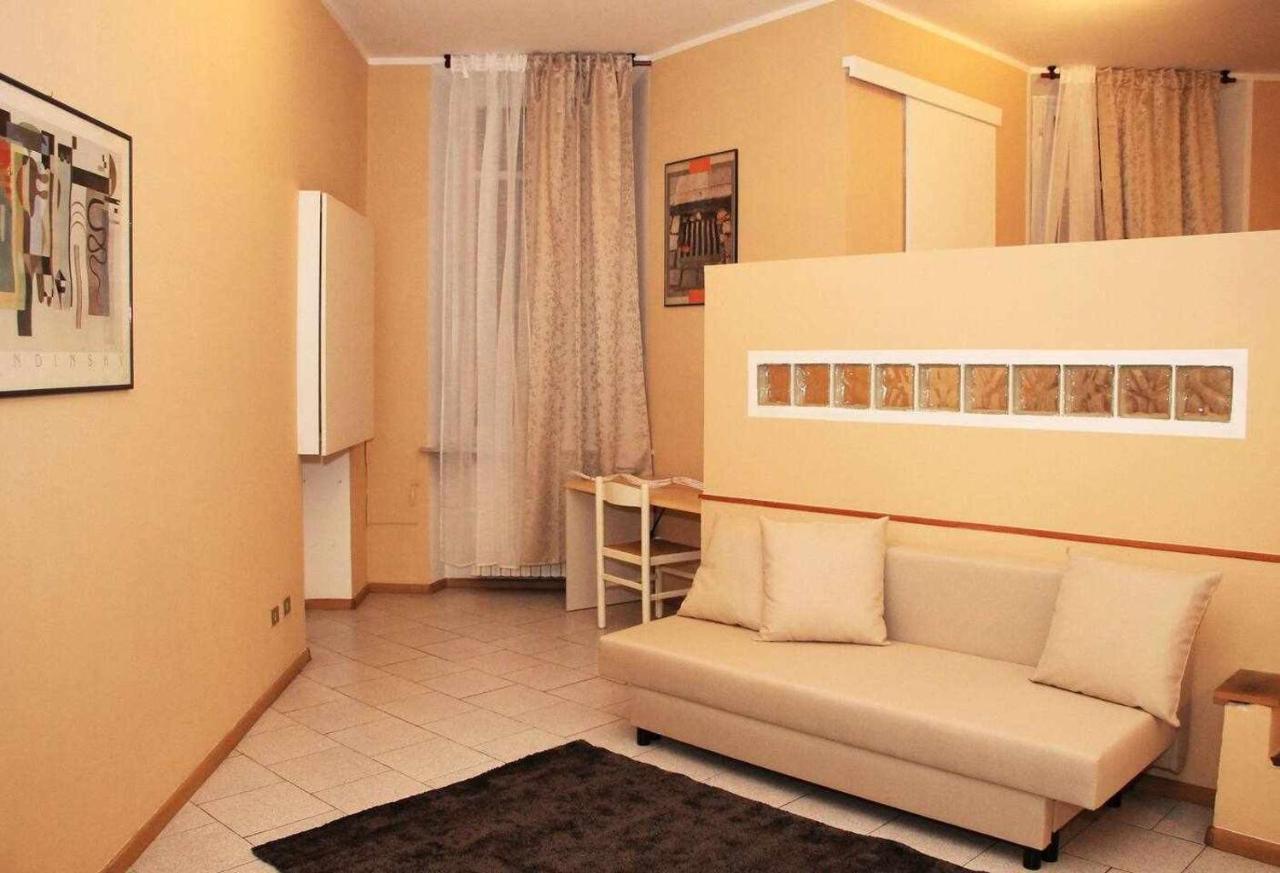Antica Casa Oddone Apartment Asti Bagian luar foto