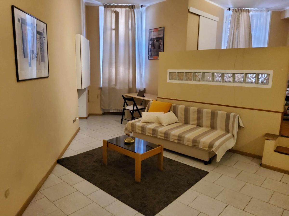 Antica Casa Oddone Apartment Asti Bagian luar foto